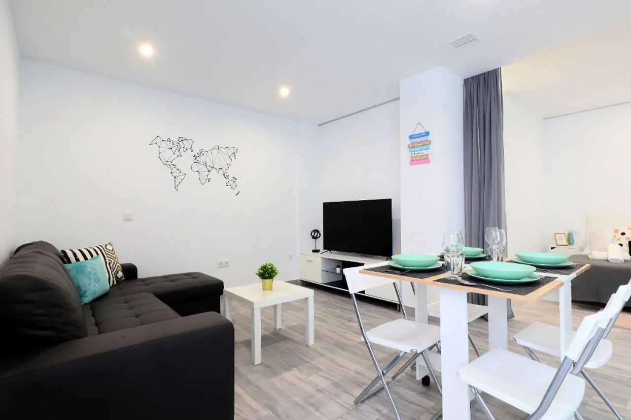 Acogedor Loft En Bajo Centrico Con Parking Wifi Apartment Cordoba