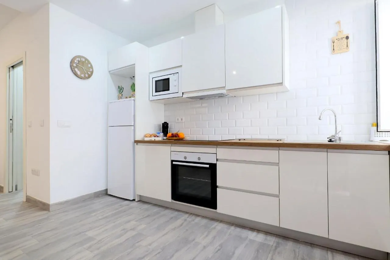 Acogedor Loft En Bajo Centrico Con Parking Wifi Apartment Cordoba 0*,  Spain
